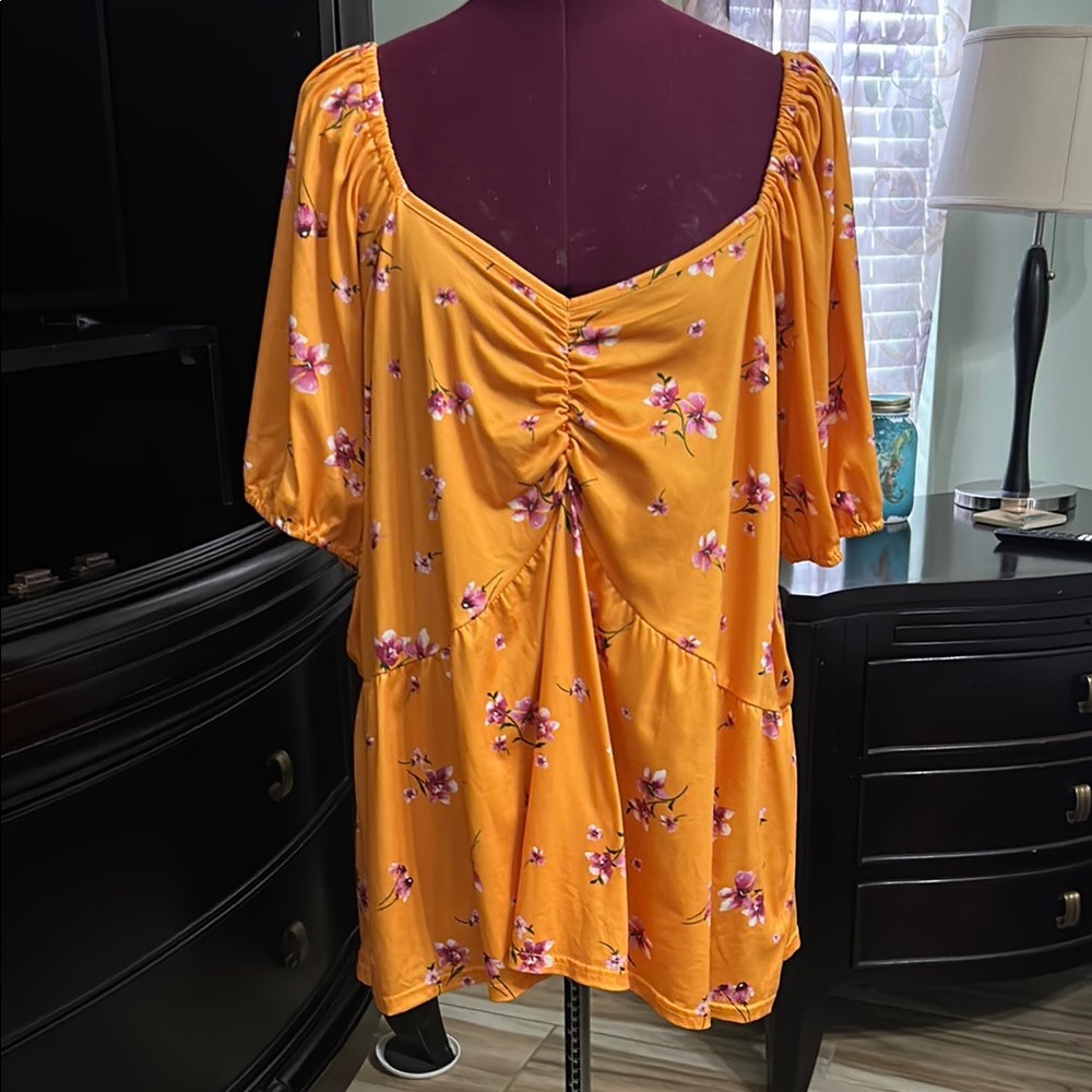 Notebuk- 3XL Orange with Fuchsia pink flowers Ruched 3/4 Sleeve Blouse